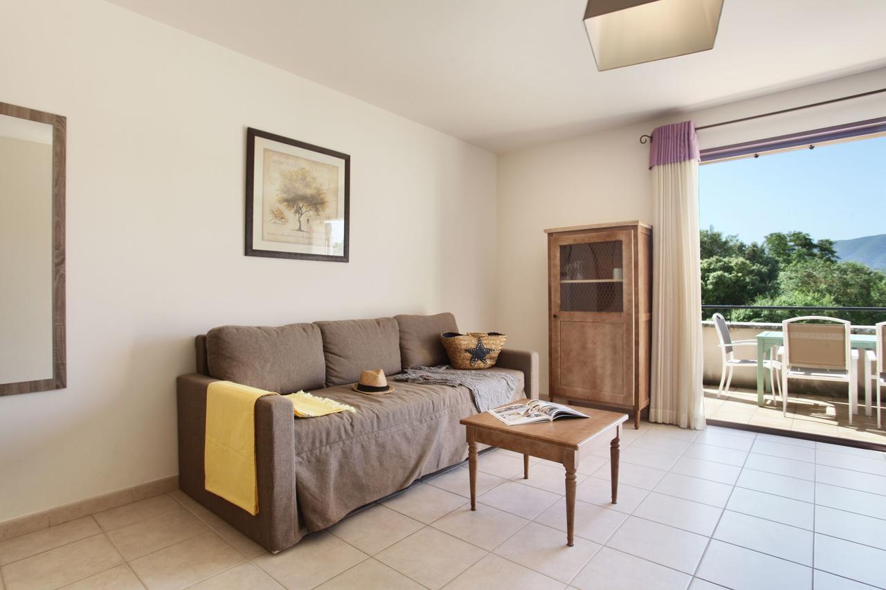 Residence Odalys Les 4 Soleils Bonnieux Exteriör bild